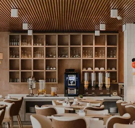 Dimar Hotel 4*
