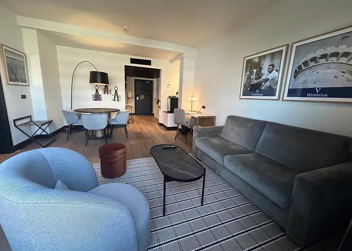 ديمار فندق 4*