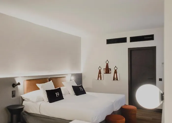 ديمار 4* فالنسيا