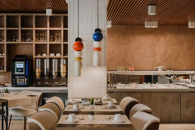 فندق ديمار 4*